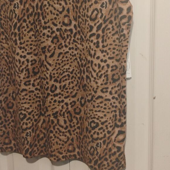 No Boundaries Brown Muscle Tee Sleeveless Top - Picture 4 of 9